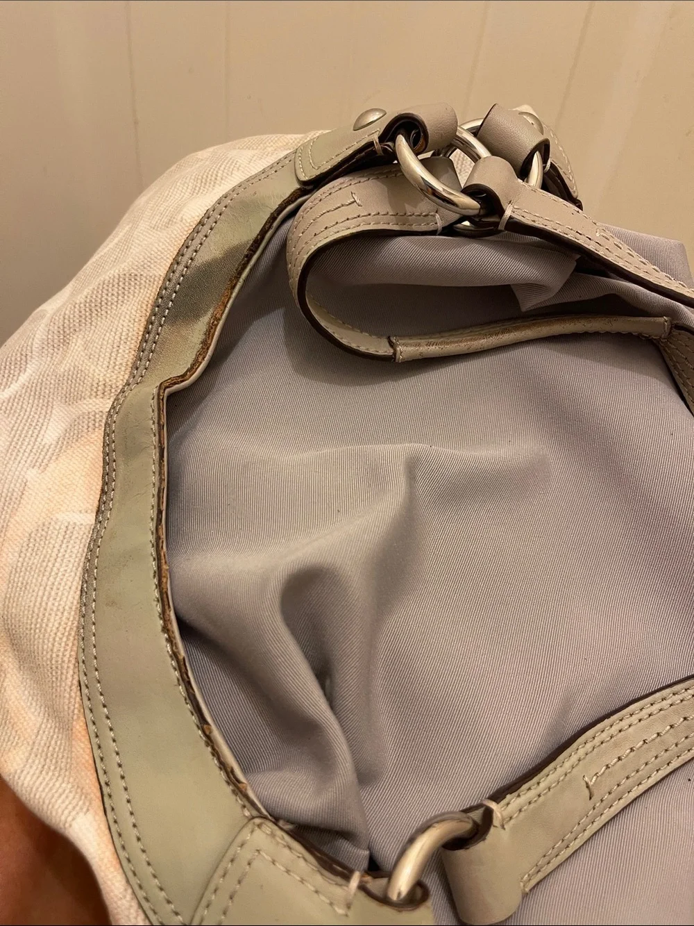 Coach #071 SoHo Signature Canvas Hobo Bag i - Picture 15 of 16